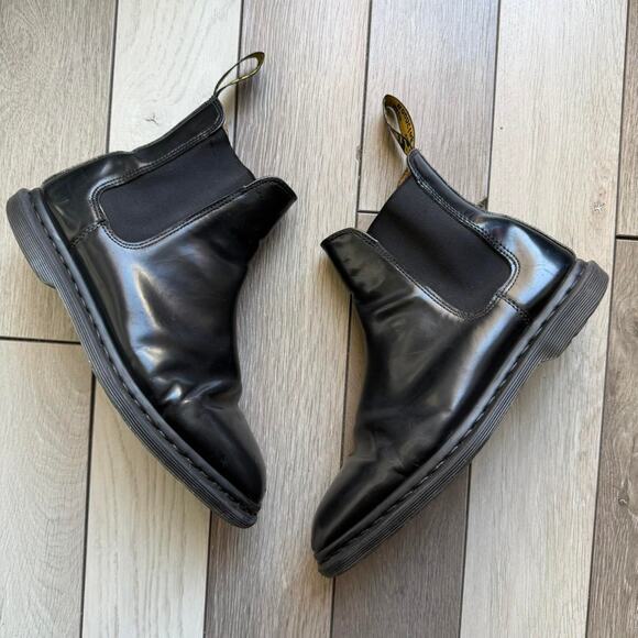 Dr martens graeme ii chelsea main image 2